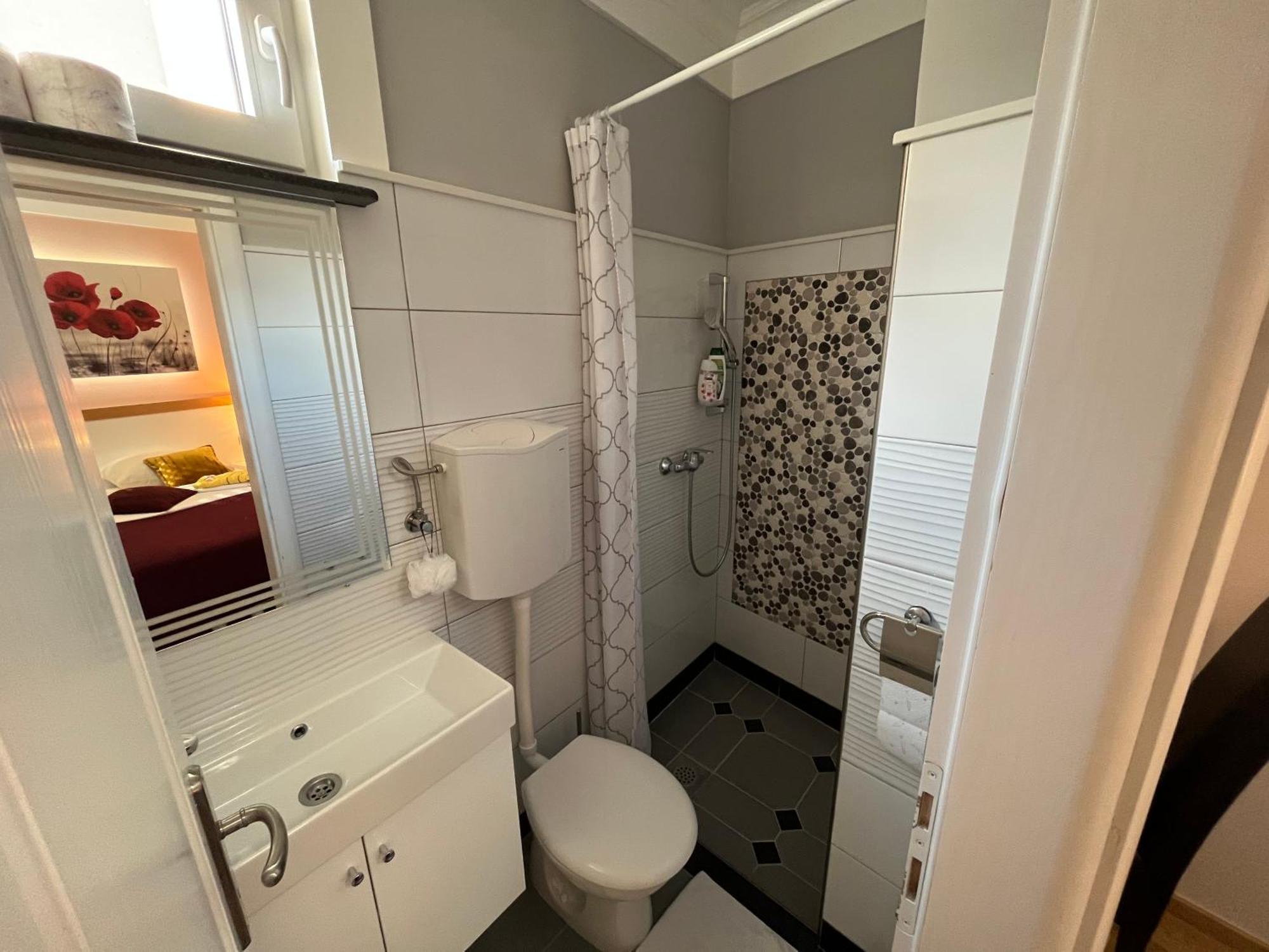 Hostel Dino Mostar Zewnętrze zdjęcie