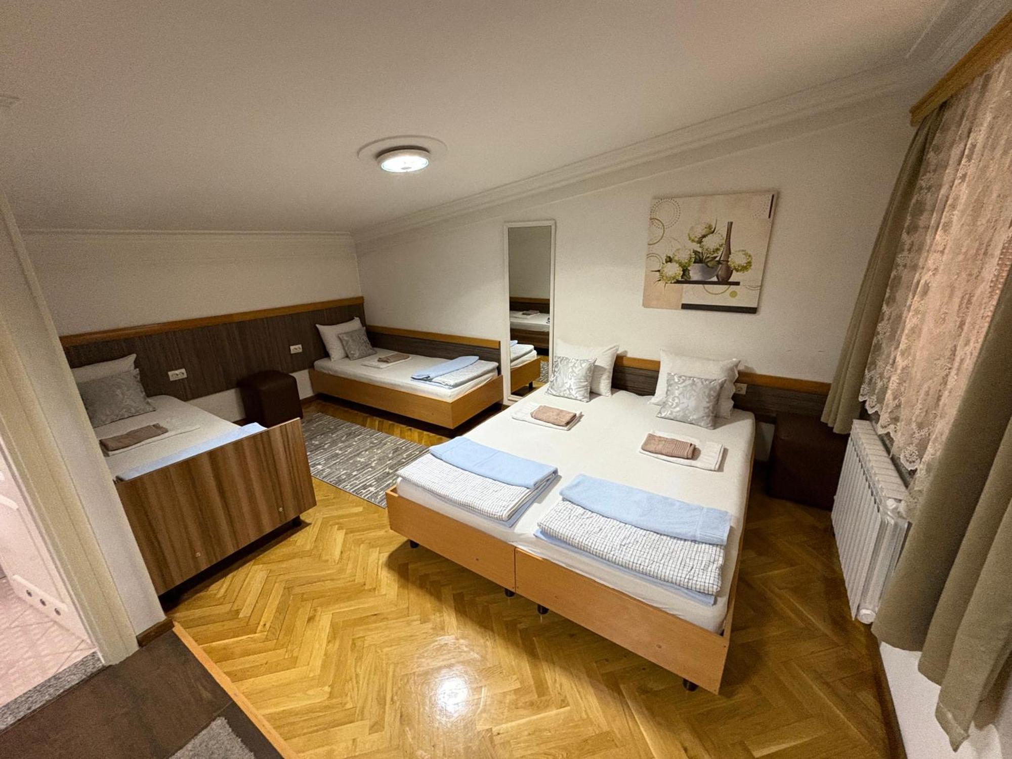 Hostel Dino Mostar Zewnętrze zdjęcie